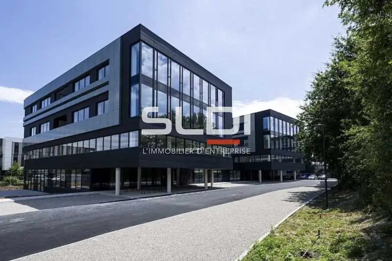 Office in Limonest for sale - Building Photo - Image 1 of 6