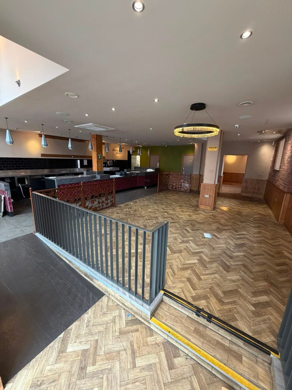 549 High Rd, London for lease Interior Photo- Image 1 of 7