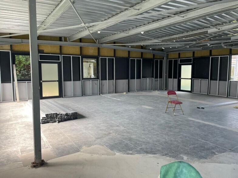 Flex in Moussy-le-Neuf for lease - Building Photo - Image 2 of 11