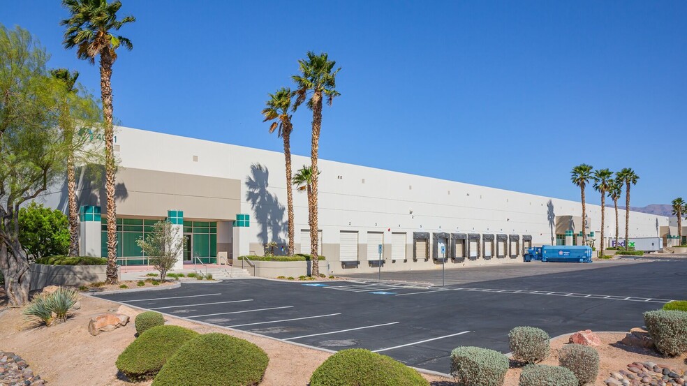 4050 Corporate Center Dr, North Las Vegas, NV for lease - Building Photo - Image 3 of 24