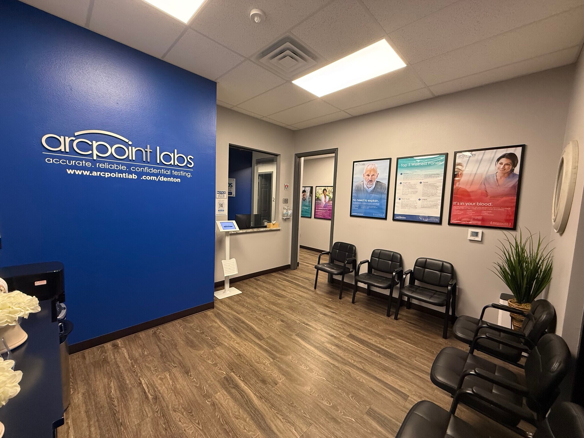 2721 Shoreline Dr, Denton, TX for lease Interior Photo- Image 1 of 8