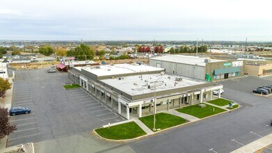 8382 Gage Blvd, Kennewick, WA for lease Building Photo- Image 2 of 6