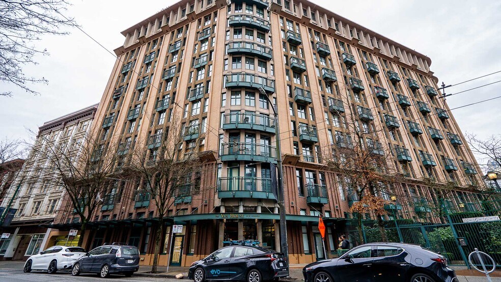 26 Cordova St E, Vancouver, BC à louer - Photo principale - Image 1 de 18