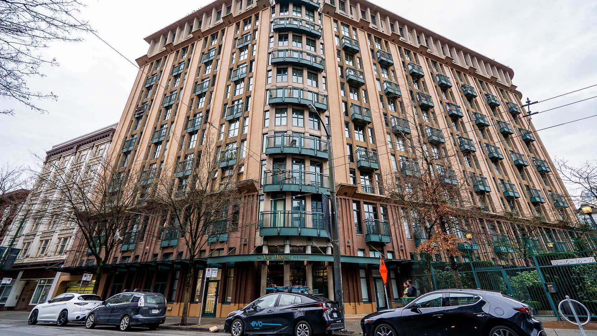 26 Cordova St E, Vancouver, BC à louer Photo principale- Image 1 de 19