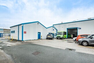 Plus de détails pour Rosscliffe Rd, Ellesmere Port - Commerce de détail à louer