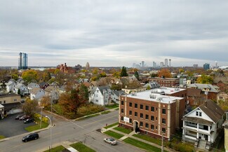 Plus de détails pour 704 8th St, Niagara Falls, NY - Multi-résidentiel à vendre