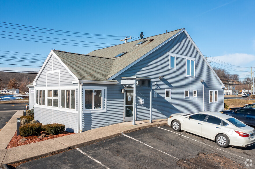 169 Middle St, Bristol, CT for sale - Building Photo - Image 1 of 1