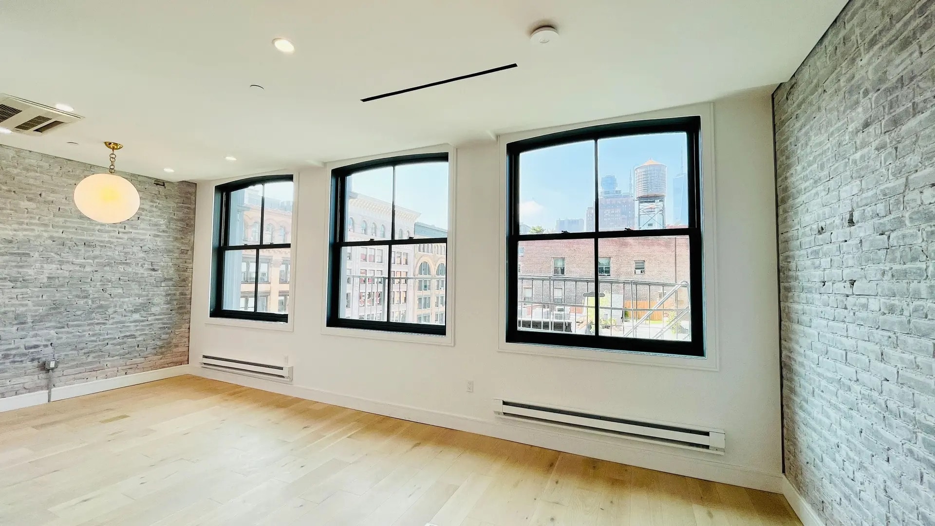 147 Spring St, New York, NY for lease Interior Photo- Image 1 of 4