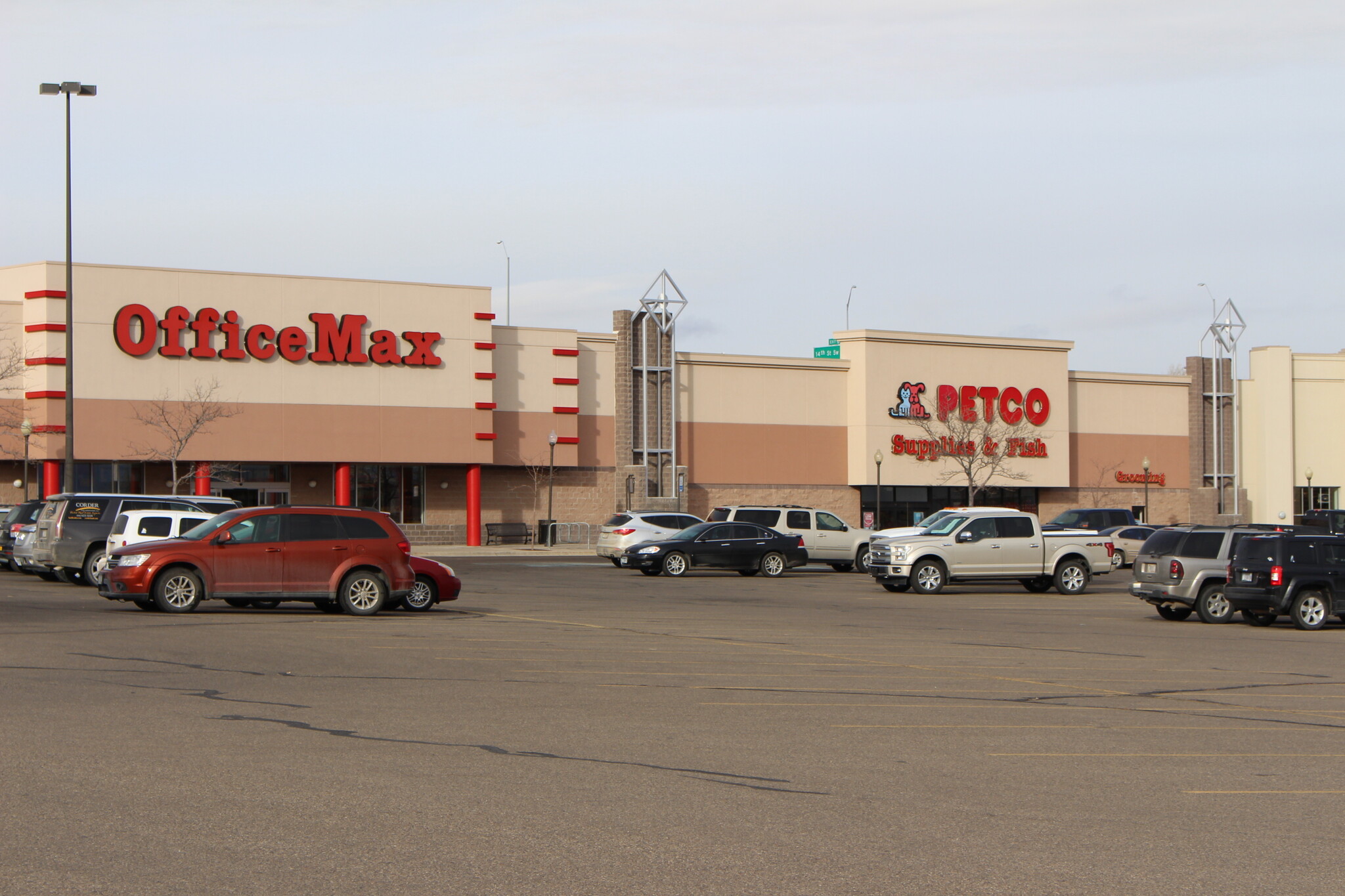 1601 Marketplace Dr, Great Falls, MT for lease Building Photo- Image 1 of 1