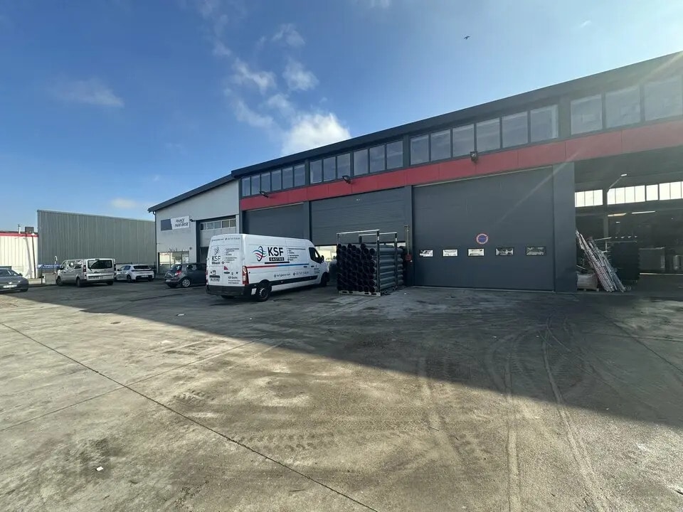 Flex in Strasbourg for lease Building Photo- Image 1 of 9