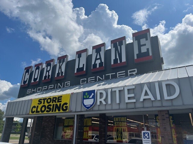 1000-1032 E Cork St, Kalamazoo, MI à louer - Photo du bâtiment - Image 1 de 15