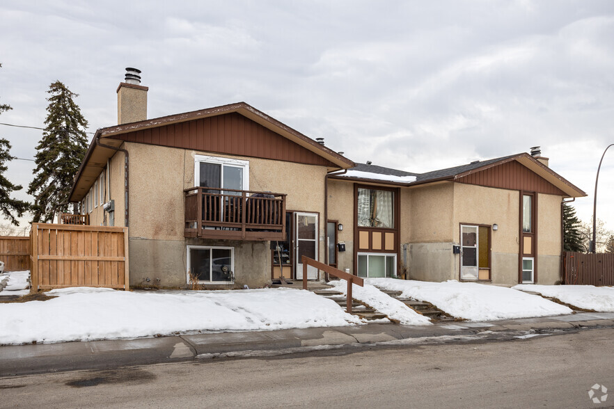 804 44 St SE, Calgary, AB for sale - Primary Photo - Image 1 of 1