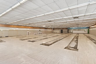 32 Union St, Easthampton, MA for lease Interior Photo- Image 1 of 11