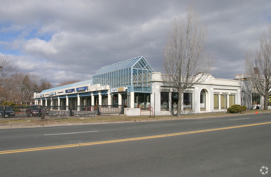 41 Century Way, West Springfield, MA à louer - Photo principale - Image 1 de 1