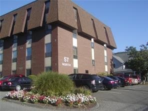 57 North St, Danbury, CT à louer - Photo du bâtiment - Image 1 de 23