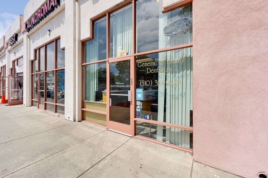 15401 Hesperian Blvd, San Leandro, CA for lease - Building Photo - Image 2 of 35