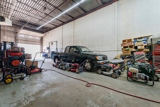 14330-14340 140 St NW, Edmonton, AB for lease Interior Photo- Image 1 of 2