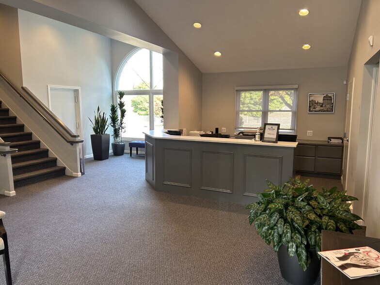 20789 Harper Ave, Harper Woods, MI à louer - Photo intérieure - Image 2 de 5