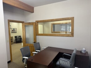 1338 W Forest Meadows St, Flagstaff, AZ à louer Photo intérieure- Image 2 de 4