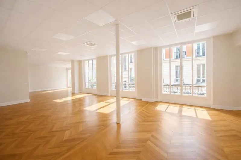 5 Rue Du Renard, Paris for lease - Building Photo - Image 3 of 9