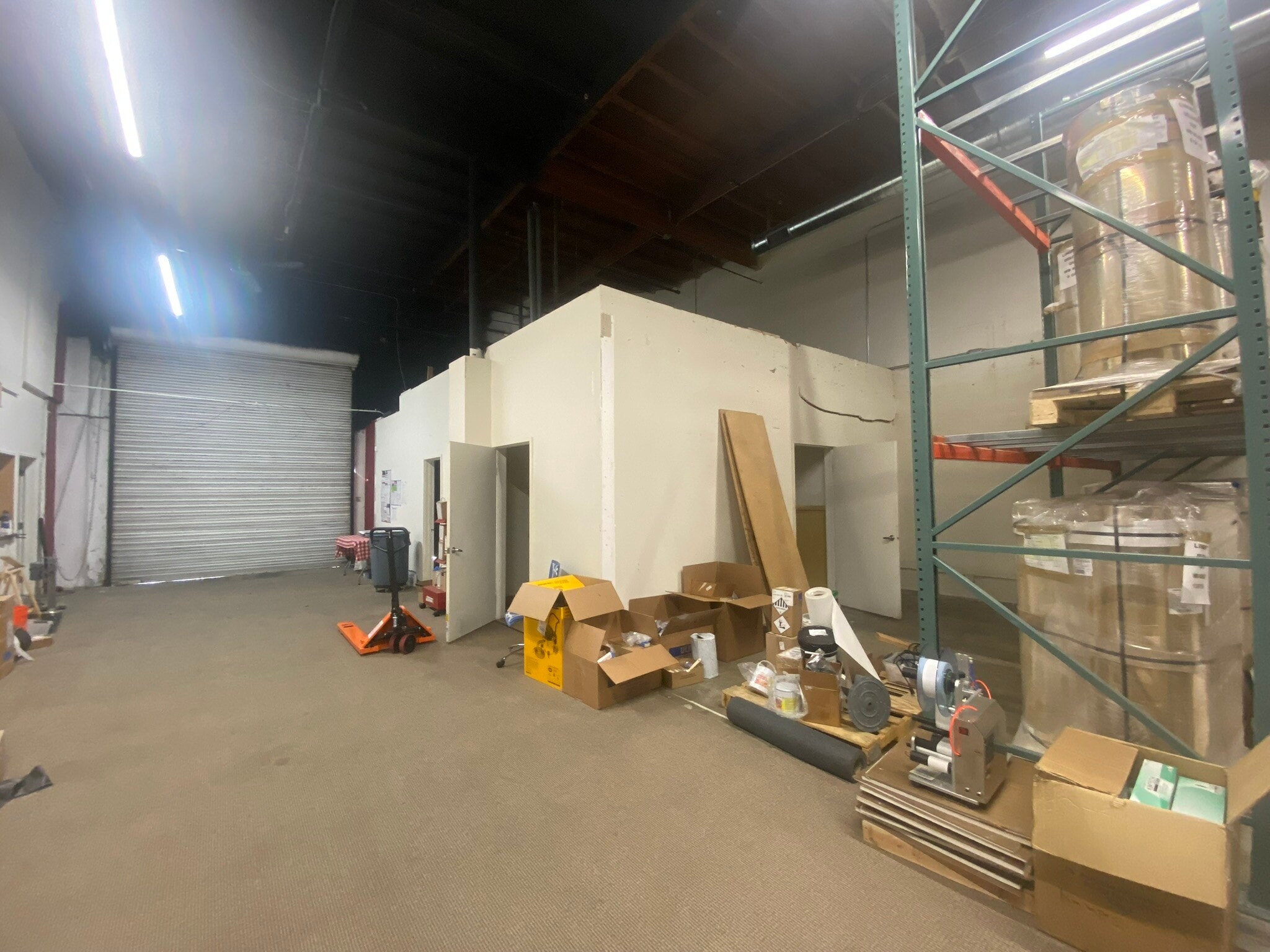 654 Irwin St, San Rafael, CA for lease Interior Photo- Image 1 of 3