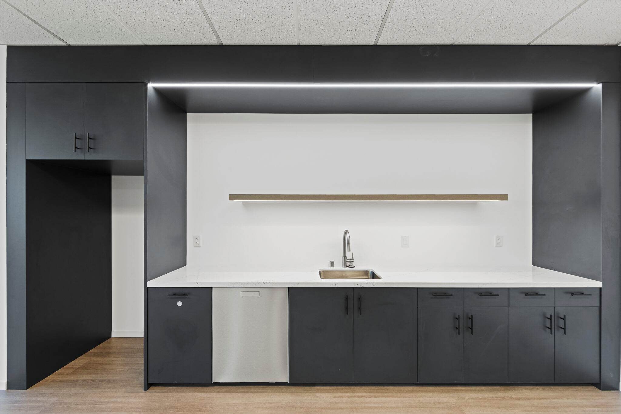 1 Jenner, Irvine, CA for lease Interior Photo- Image 1 of 7