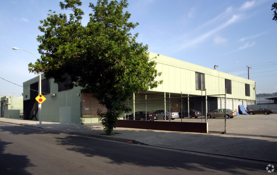 3145-3191 Casitas Ave, Los Angeles, CA for lease - Building Photo - Image 2 of 10