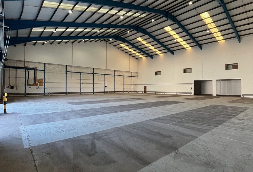 10 Greendale, Woodbury Salterton for lease - Building Photo - Image 3 of 15