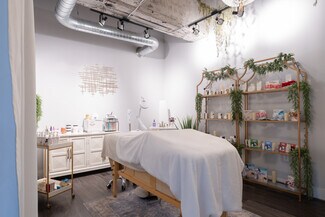 Plus de détails pour 166 Chandler St, Buffalo, NY - Commerce de détail à louer