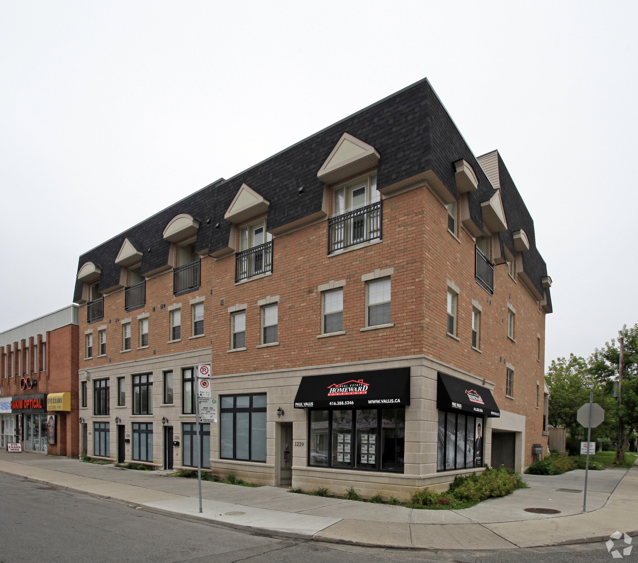 1229 Danforth Ave, Toronto, ON à vendre Photo principale- Image 1 de 1