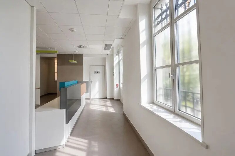 13 Rue Du Faubourg Saint-Martin, Paris for sale - Interior Photo - Image 3 of 7