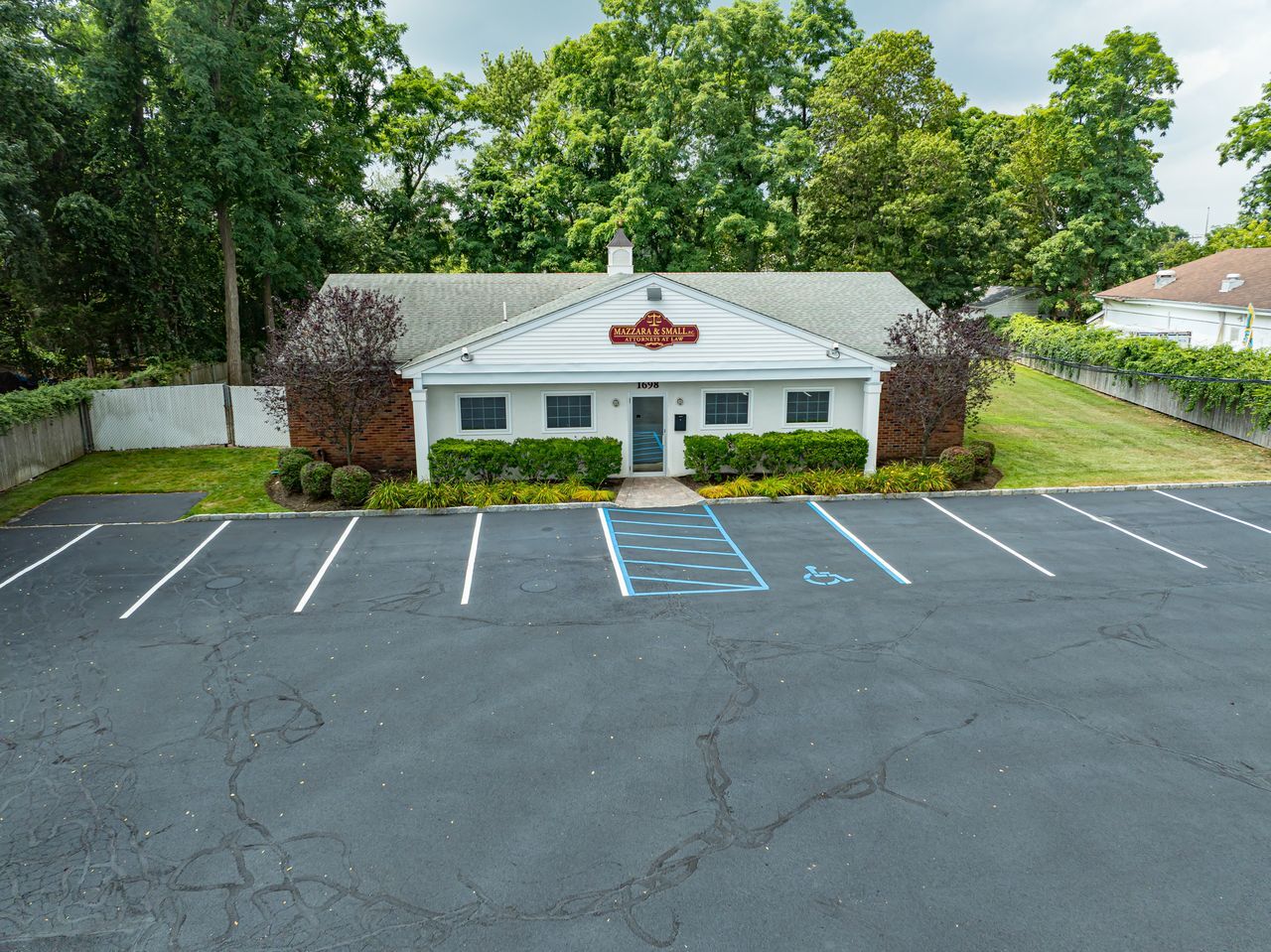 1698 Roosevelt Ave, Bohemia, NY for sale Building Photo- Image 1 of 22