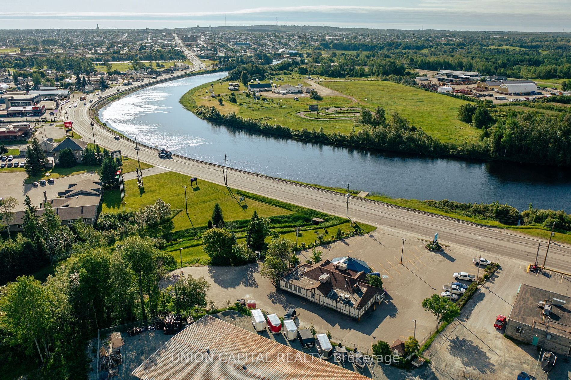 Riverside Drive, Timmins, ON à vendre Photo principale- Image 1 de 1