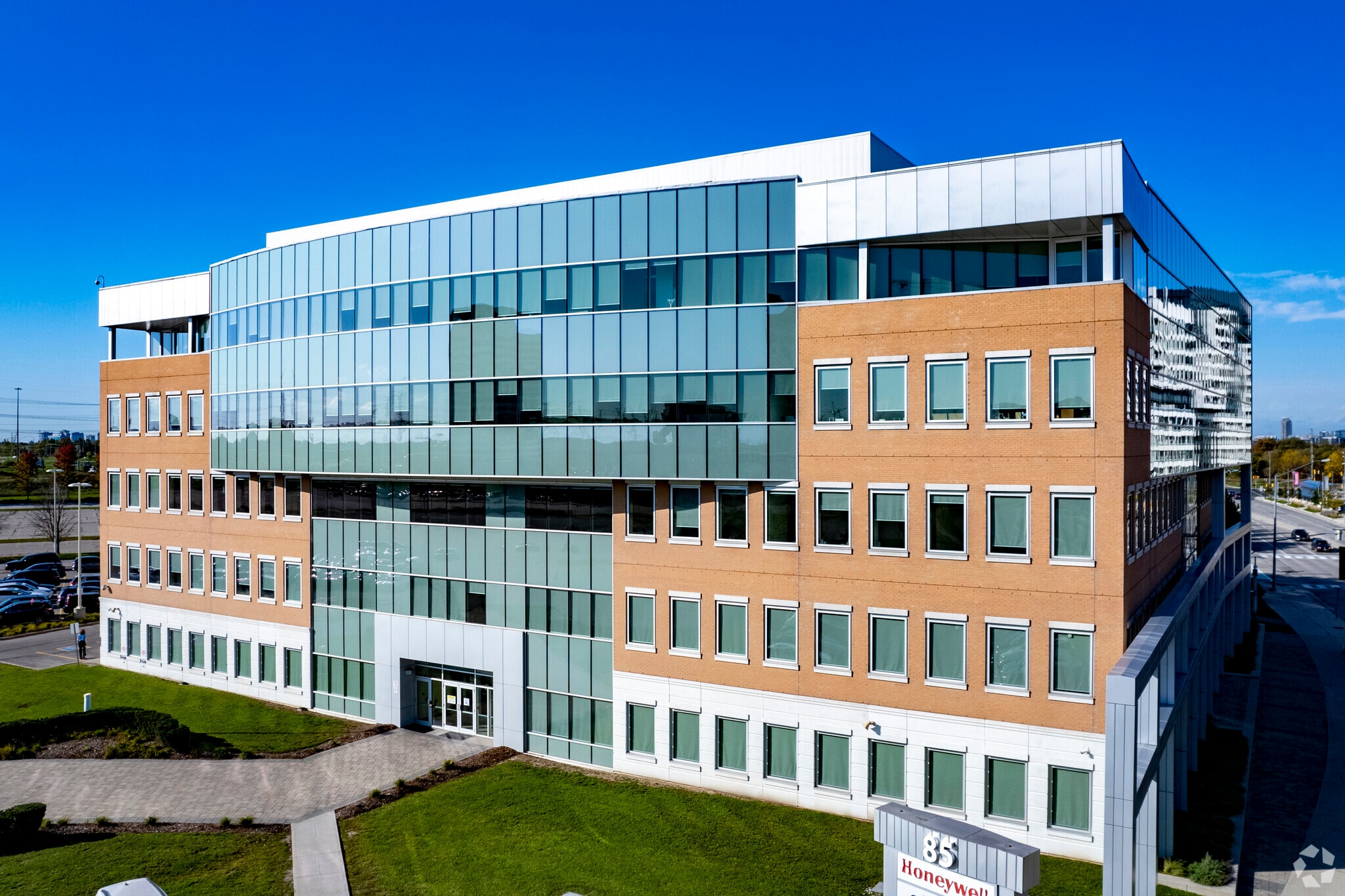 85 Enterprise Blvd, Markham, ON for lease Building Photo- Image 1 of 8