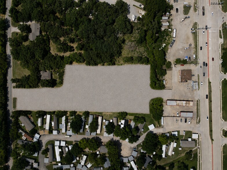 2001 James St, Denton, TX for lease - Building Photo - Image 2 of 2