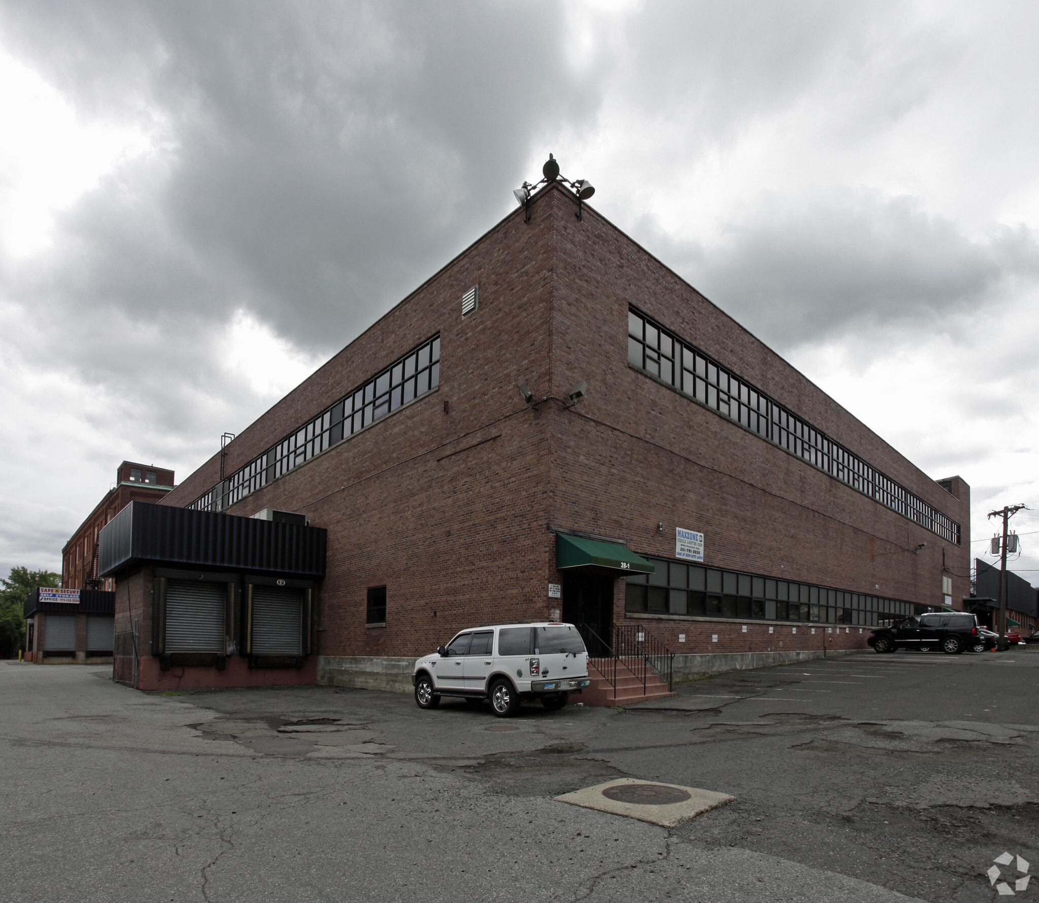 141 Lanza Ave, Garfield, NJ for lease Building Photo- Image 1 of 9