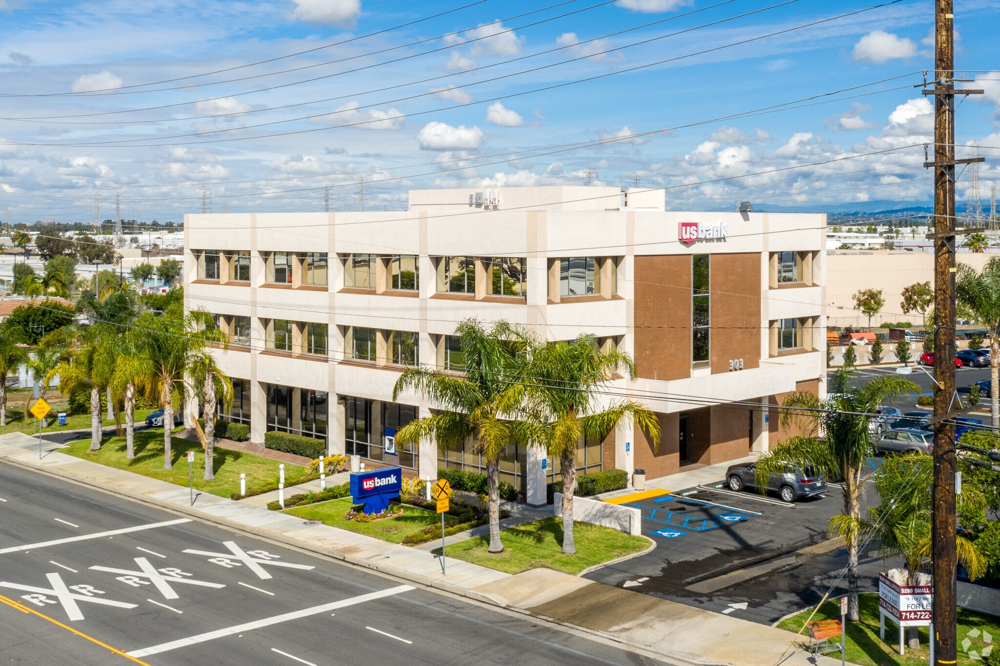 303 W Katella Ave, Orange, CA for lease Primary Photo- Image 1 of 10