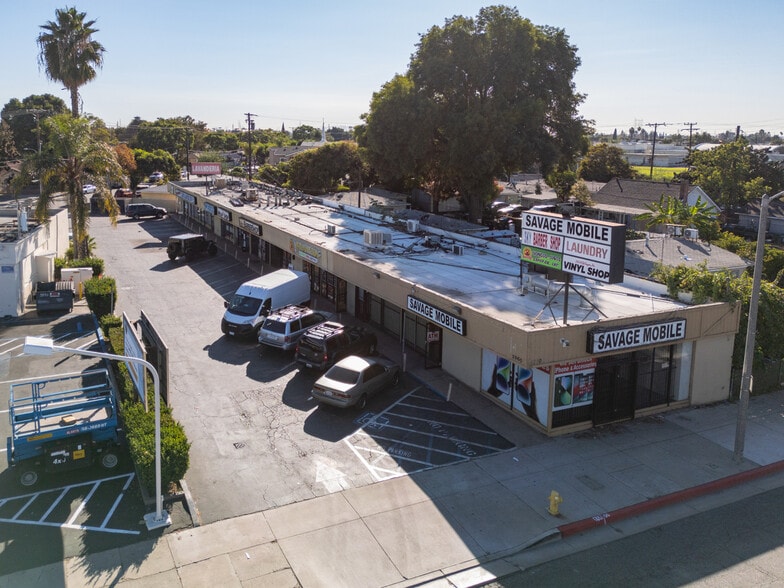 5960-5964 Florence Ave, Bell Gardens, CA à vendre - Photo du bâtiment - Image 1 de 18