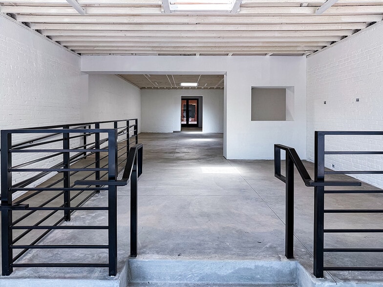 535 S Lake Ave, Pasadena, CA for sale - Building Photo - Image 2 of 8