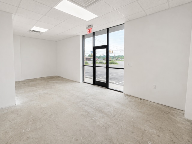 9229 Parkway E, Birmingham, AL for lease - Building Photo - Image 2 of 6