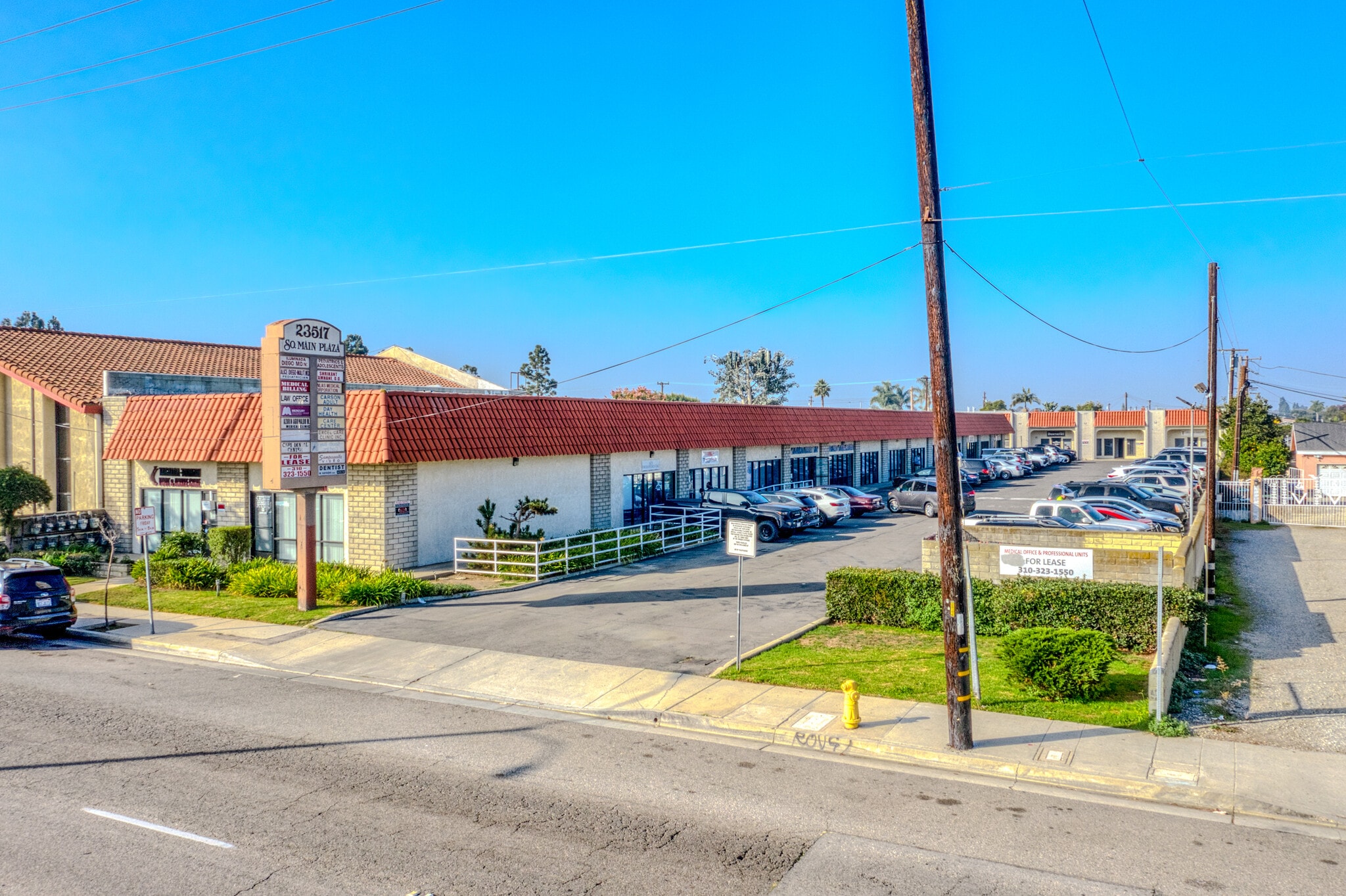 23517 S Main St, Carson, CA for lease Building Photo- Image 1 of 10