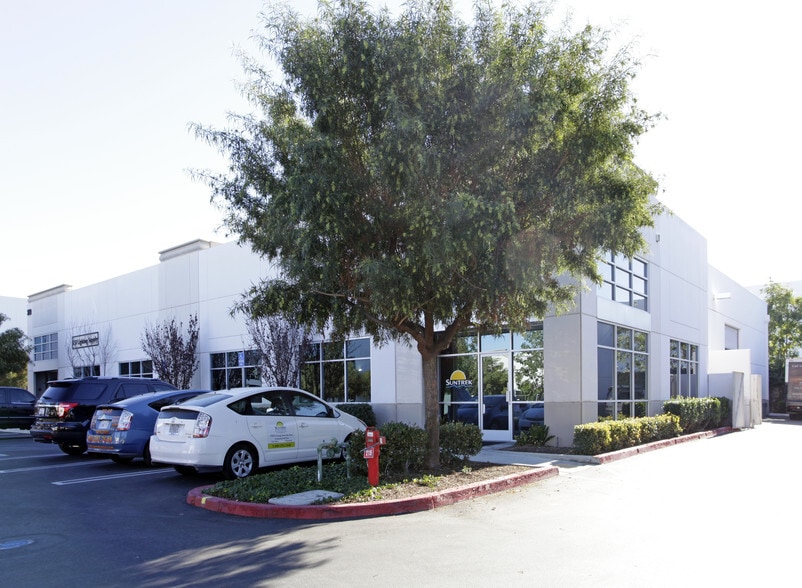 5 Holland, Irvine, CA for lease - Building Photo - Image 2 of 4