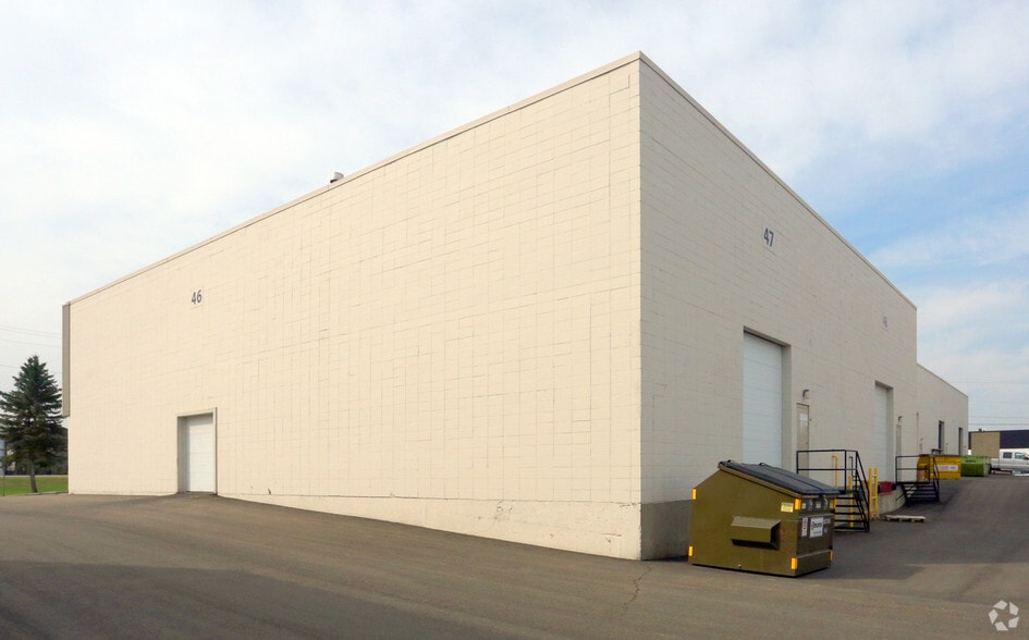 4516 81st Ave NW, Edmonton, AB for lease - Building Photo - Image 2 of 4
