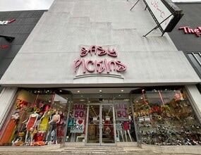 3127 Steinway St, Long Island City, NY for lease Interior Photo- Image 1 of 1