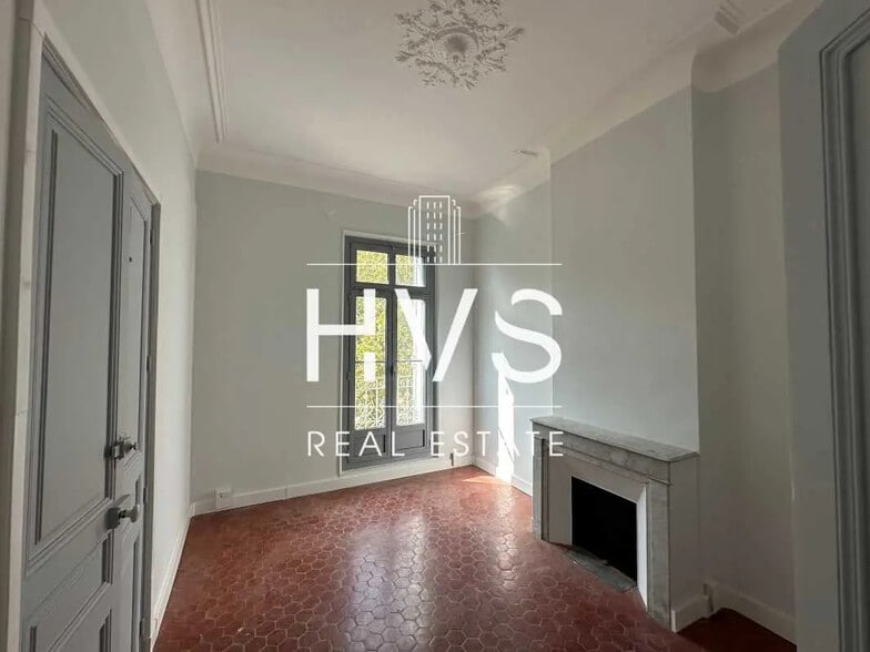 Office in Aix-en-Provence for lease - Interior Photo - Image 2 of 4