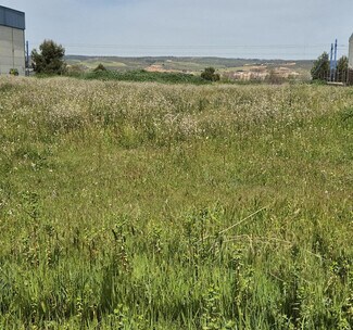 Plus de détails pour Terrain à vendre