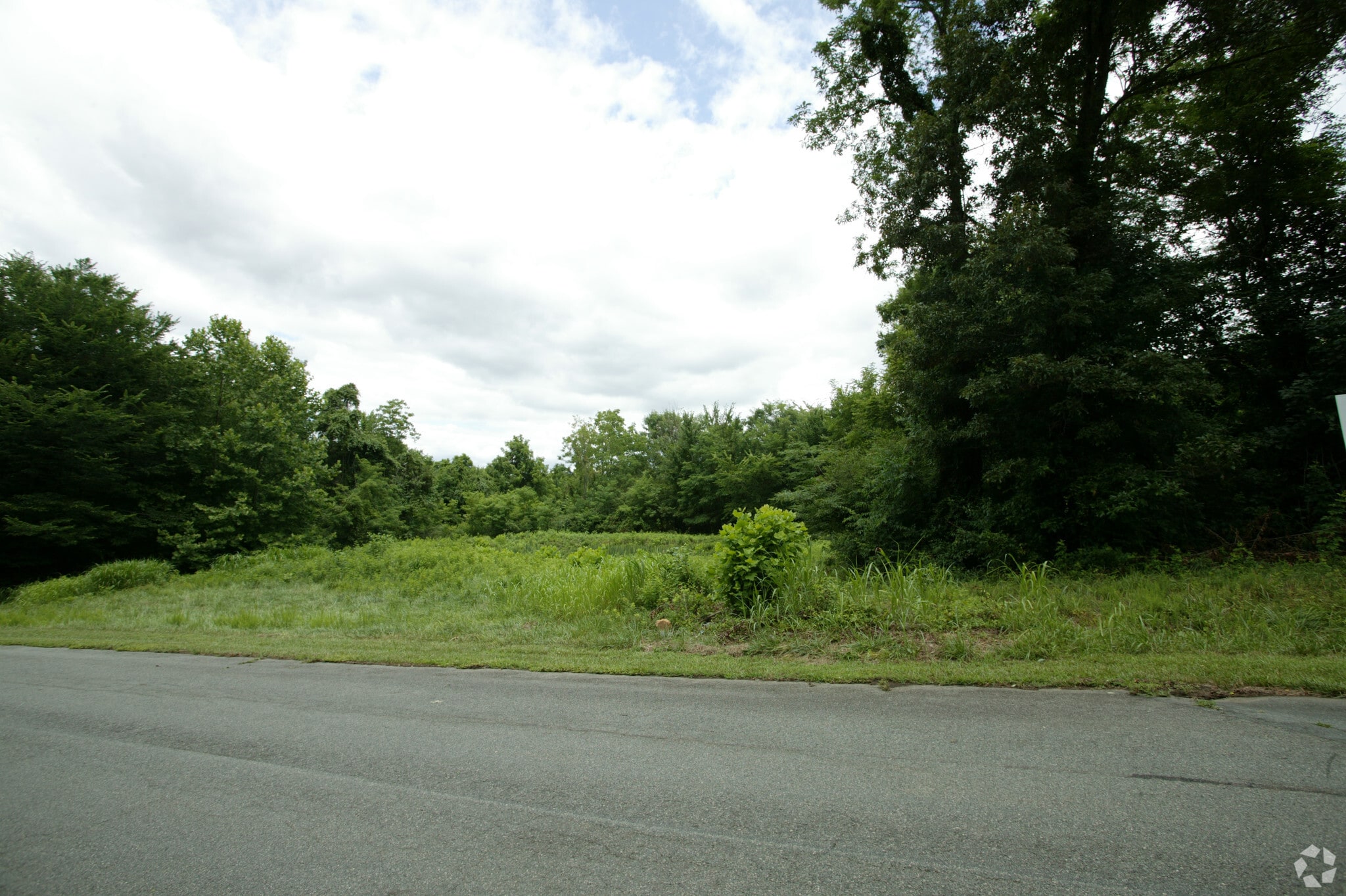 7230 Greeson Rd, Whitsett, NC for sale Primary Photo- Image 1 of 4