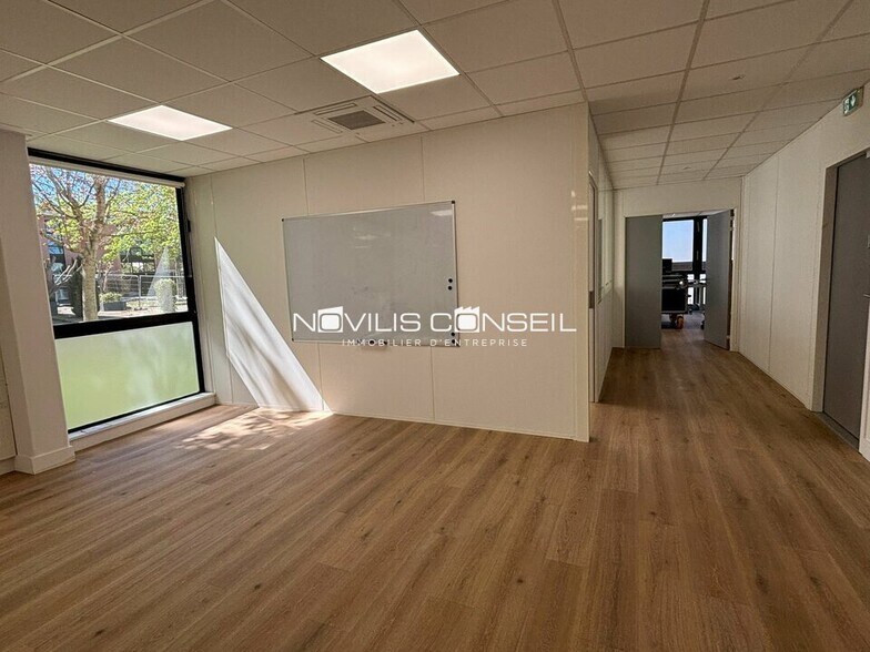 Bureau dans Ramonville-Saint-Agne à louer - Photo intérieure - Image 2 de 16