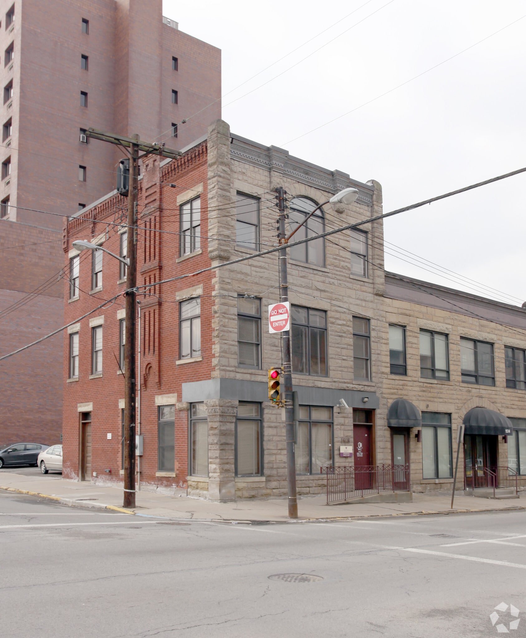 1518 Forbes Ave, Pittsburgh, PA for lease Primary Photo- Image 1 of 4