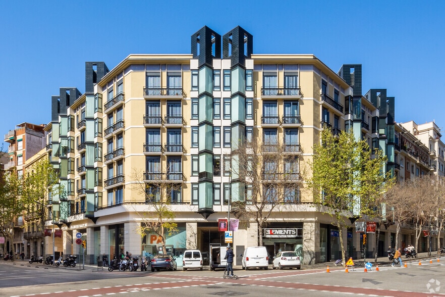 Carrer de la Diputació, 411, Barcelona, Barcelona for lease - Primary Photo - Image 1 of 2